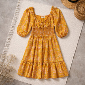 0217 NWT Size Medium in loom boho orange flowered patterned dress. Summer!